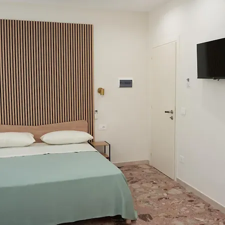 Casa Partenopea Fuorigrotta Guest house